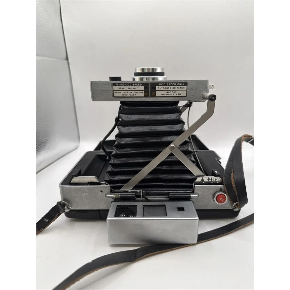 Vintage 1960s Polaroid Automatic 250 Land Camera With Case‎ And Manuals